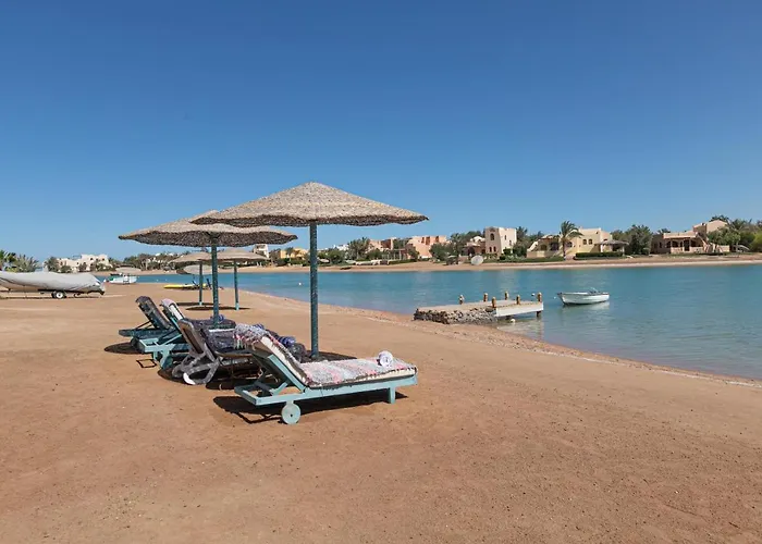 Stylish 2br In I Pool & Access *